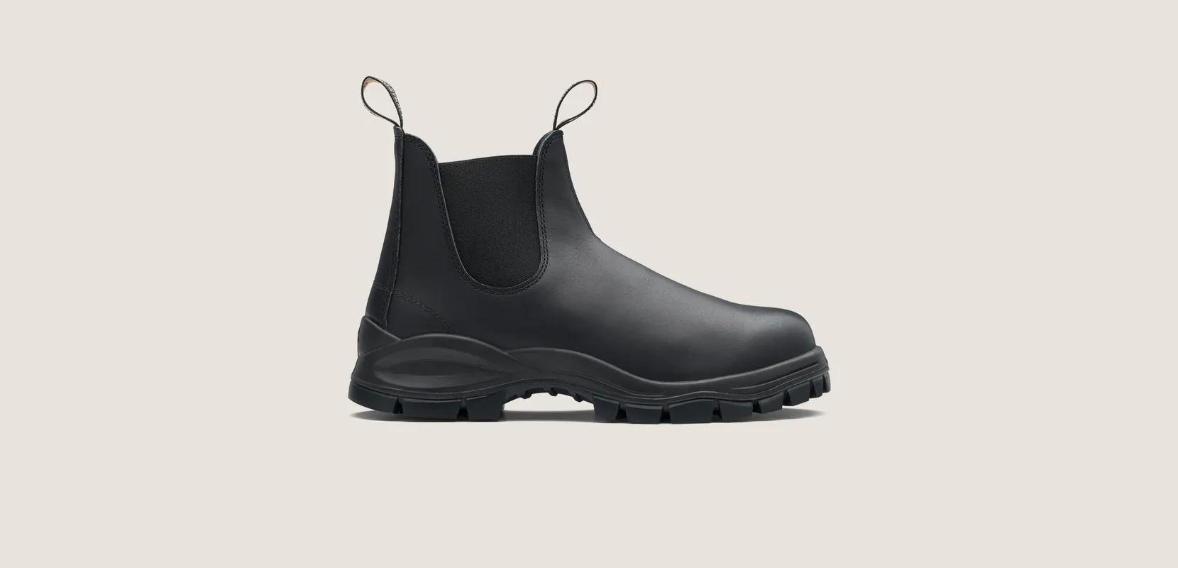 Blundstone 2240 Premium Leather Water Resistant Lug Boot