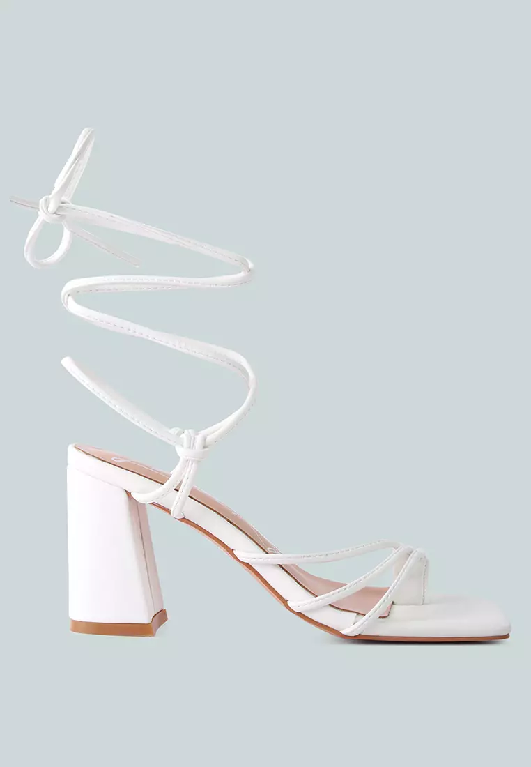 London Rag White Toe Ring Tie Up Block Sandals