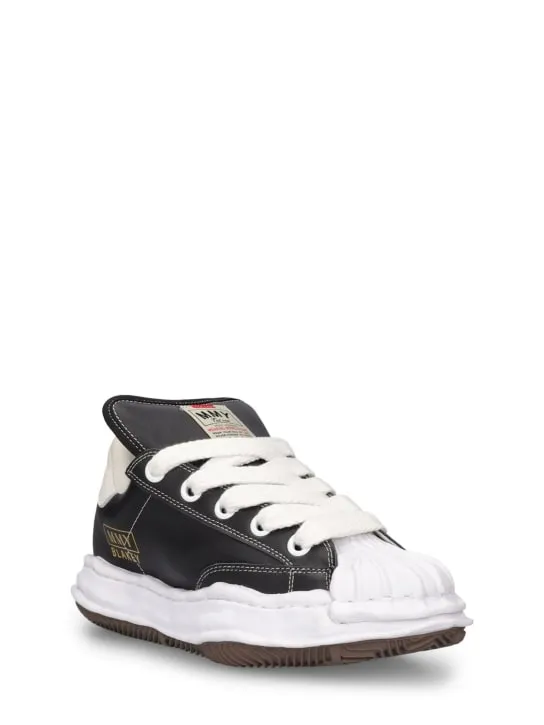 Mihara Yasuhiro   Blakey leather low top sneakers 