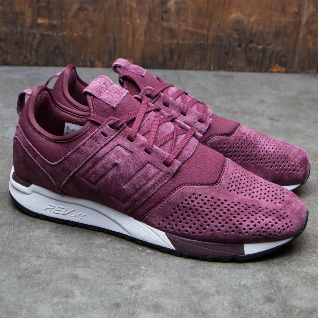 New Balance Men Suede 247 MRL247LR (burgundy / white)