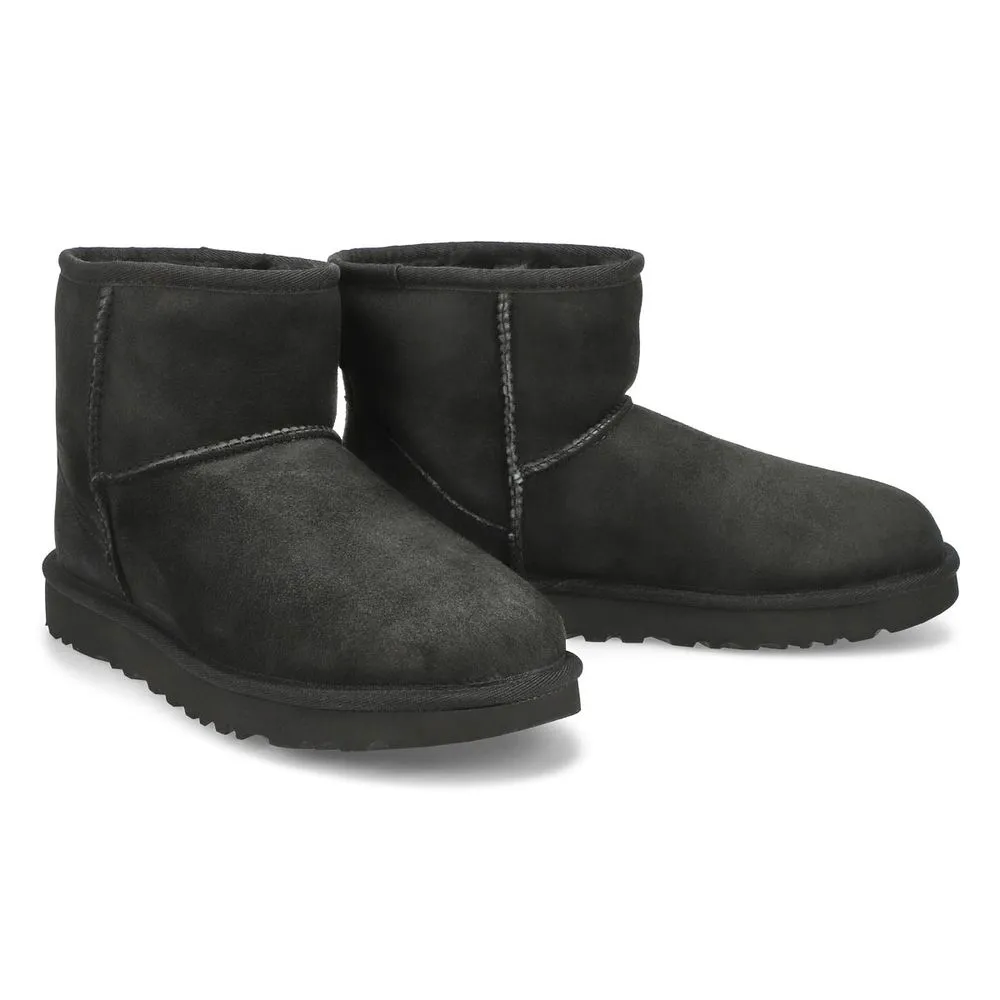 Soft Moc Womens Classic Mini II Boot - Black