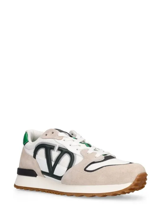 Valentino Garavani   Logo leather low top sneakers 