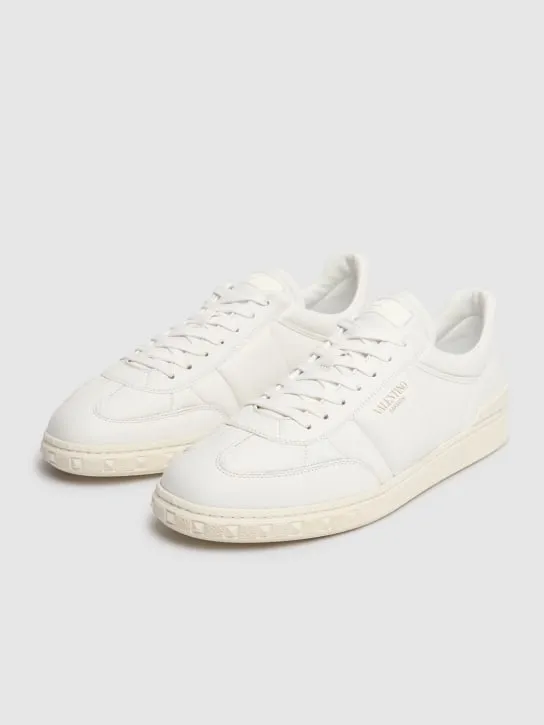 Valentino Garavani   Upvillage padded leather low sneakers 