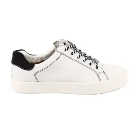 White leather sneakers for women Caprice 23203