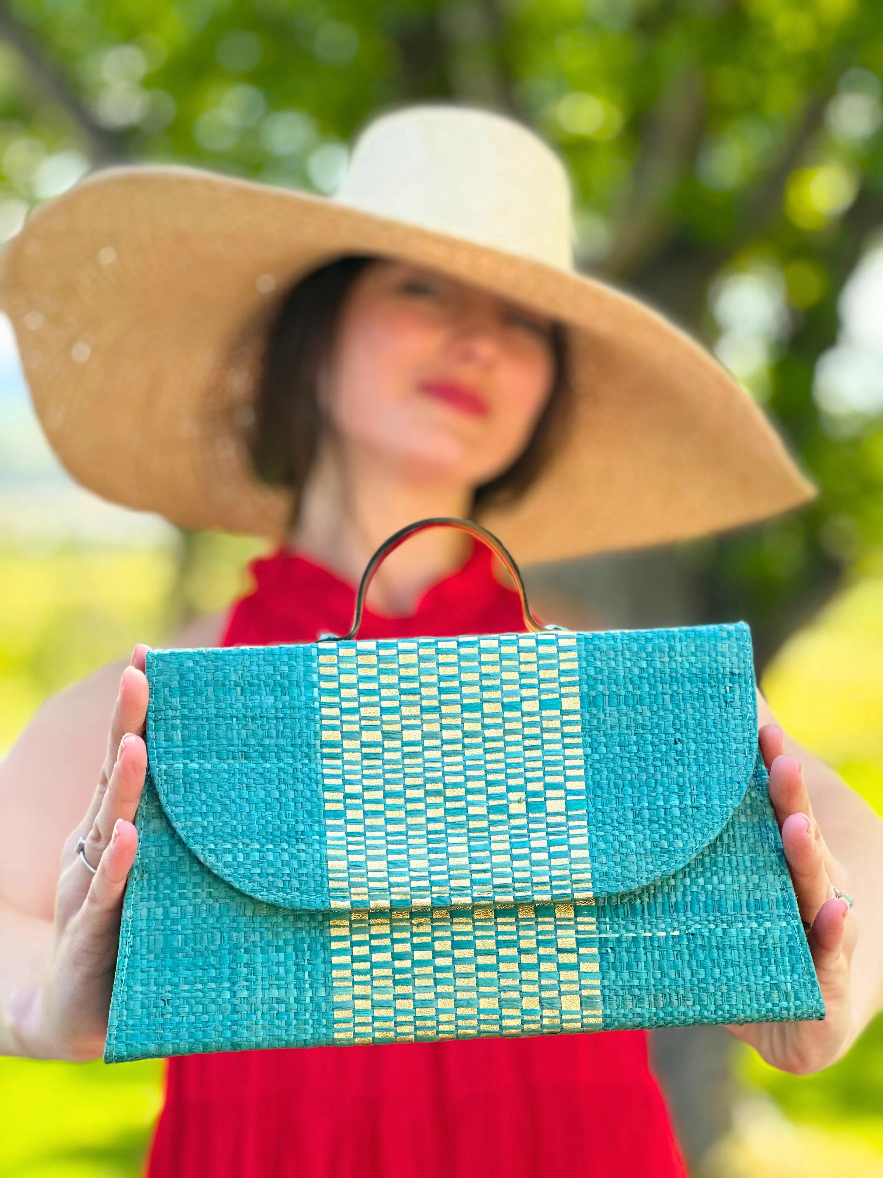 Wynwood Straw Handbag with Metallic Detailing & Horn Handle